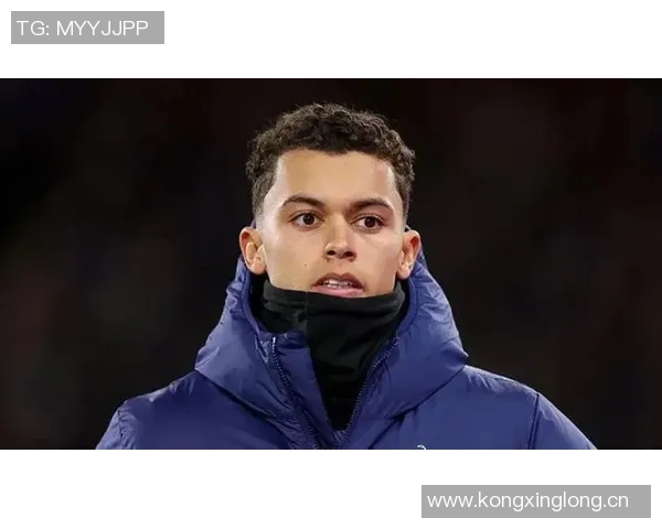 水晶宫即将以3500万签下布伦南约翰逊注册时间紧迫引发关注